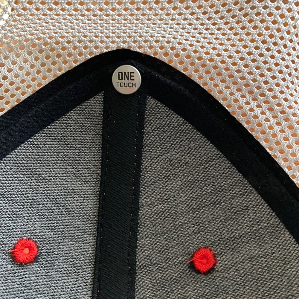 The North Face hat - Picture 4 of 6